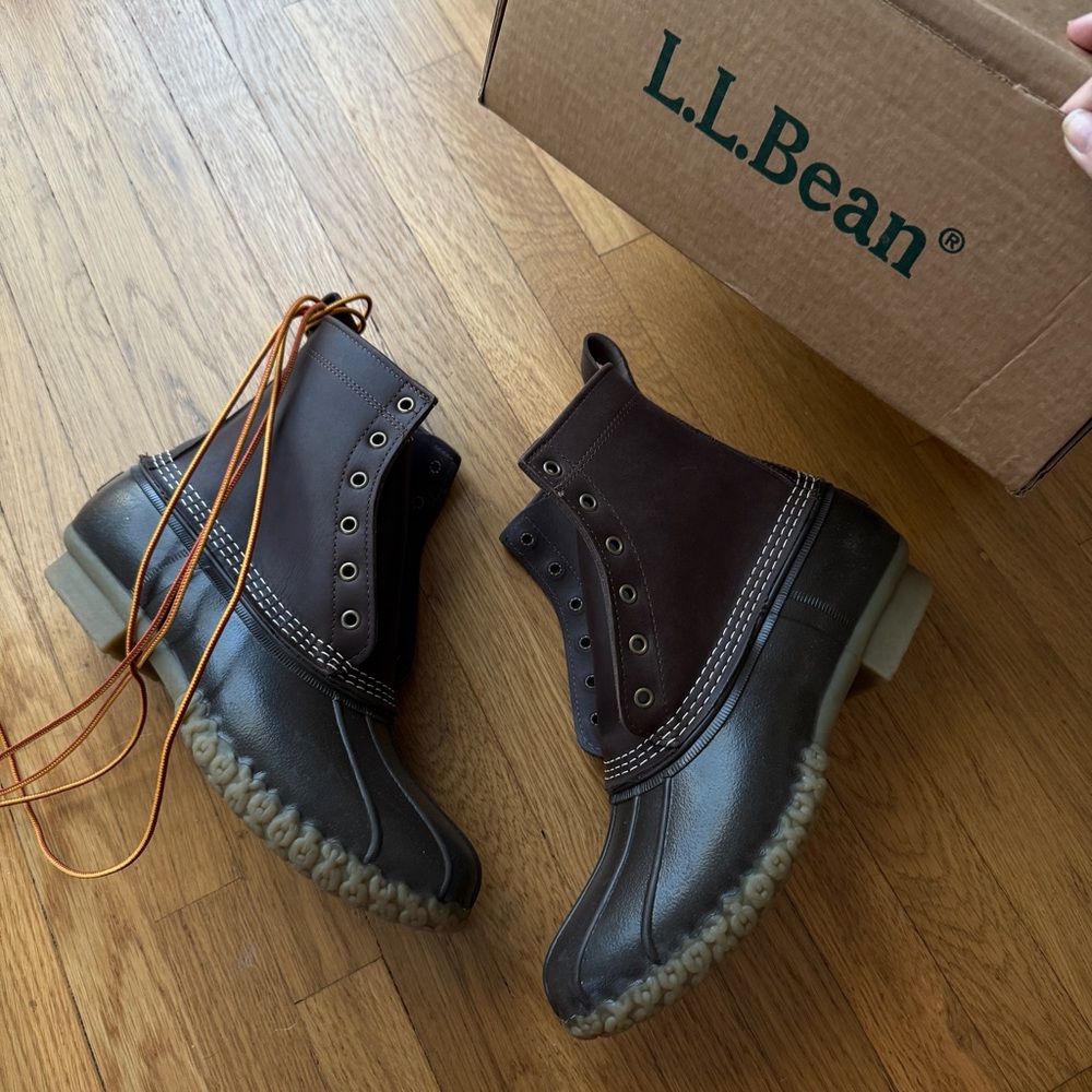 L.L. Bean Brown/Tan duck boots NEW - Picture 2 of 5